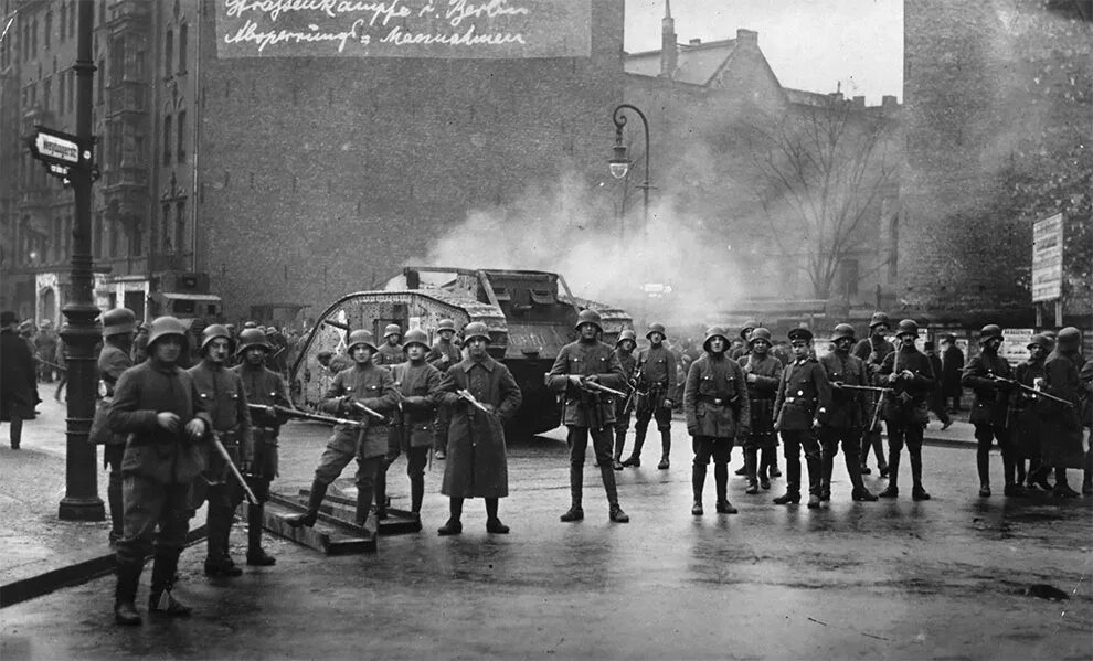 Рурский кризис. Германия 1920 Капповский путч. Капповский путч в Германии. Восстание спартакистов в Берлине.. Восстание коммунистов 1919 Берлин.