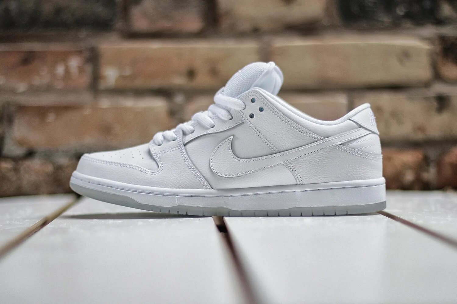 Nike dunk low triple white. белые данк. Nike dunk high white. Nike sb dunk low white. белые данк.