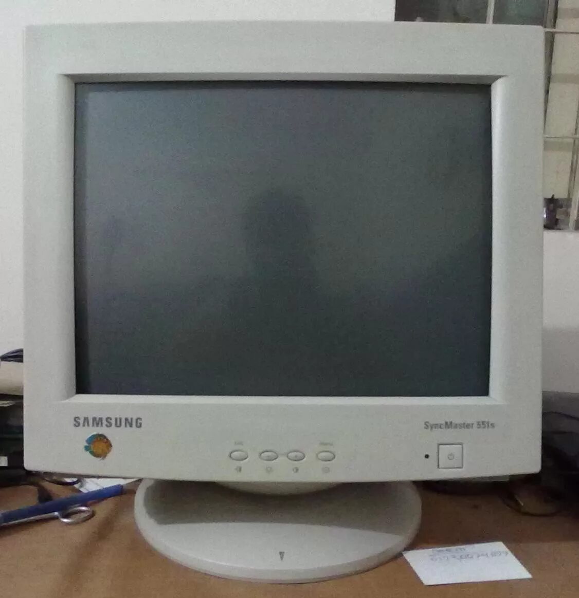 Ламповый монитор. Монитор Samsung SYNCMASTER 551s. Монитор самсунг 21 дюйм старый. CRT монитор Philips 1997 год 15 дюймов. Samsung SYNCMASTER 17" CRT.