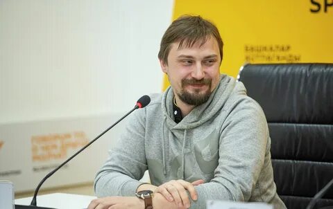 Журналист начал