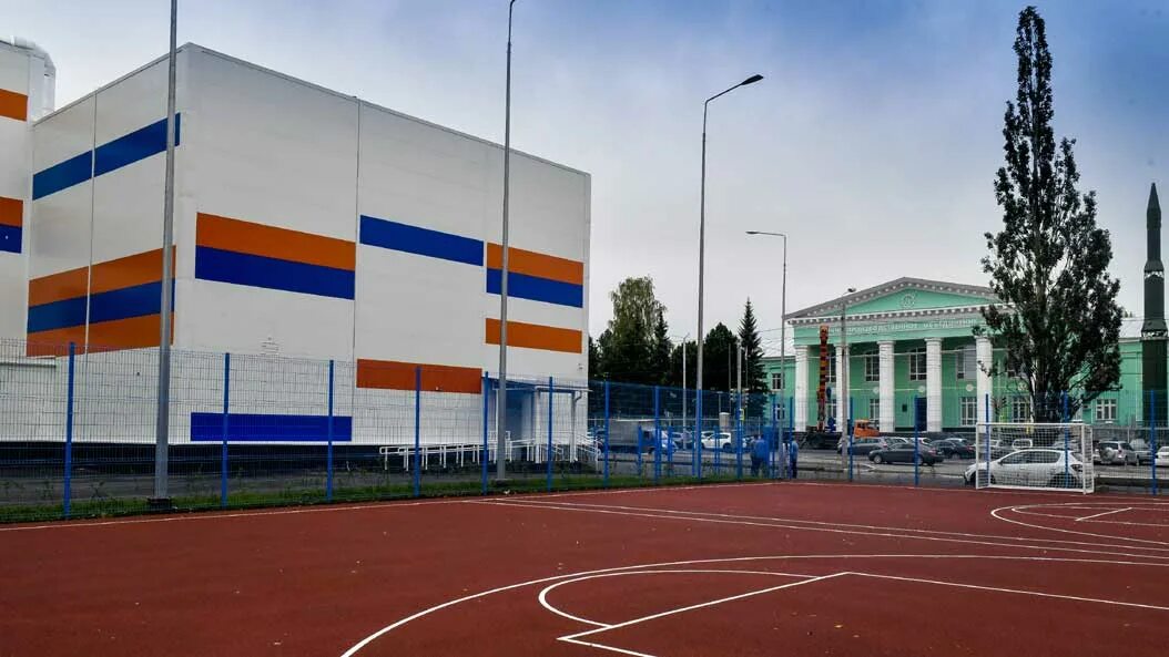 Ул спортивная пермь. Обвинская 9 спортивный комплекс победа. Ледовый дворец победа пермь. Победа пермь спорткомплекс. Пермь гостиница спорт.