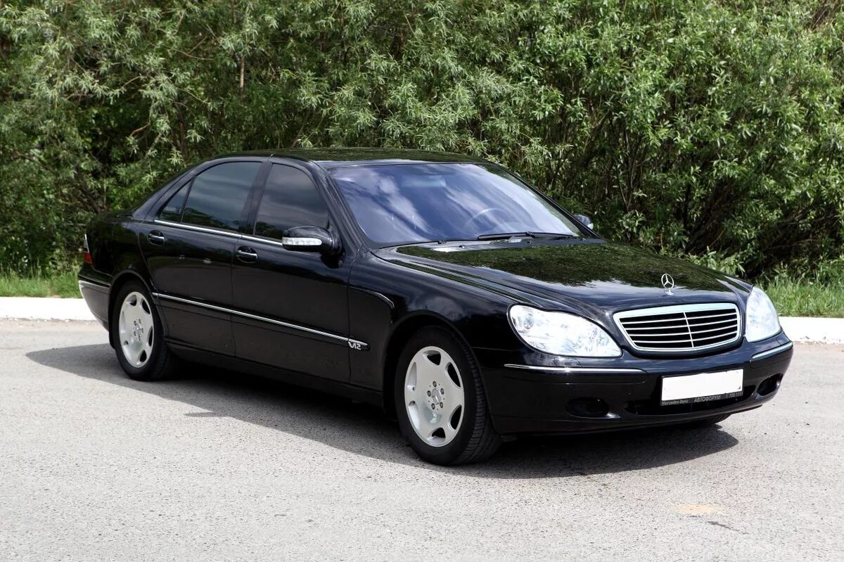 Mercedes s600 w220. Mercedes Benz s600 w220. Mercedes Benz 220 s600. Mercedes Benz s class w220 s600.