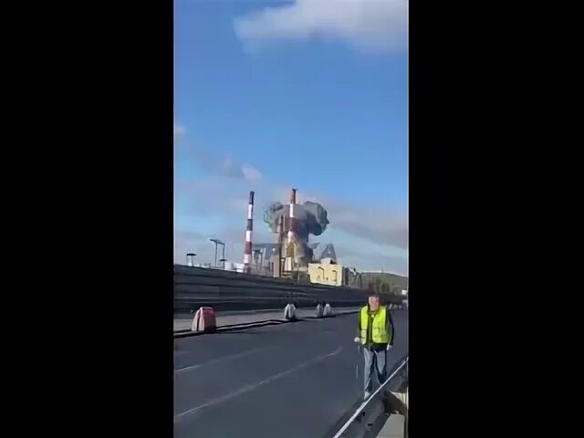 Оттуда поднимаются