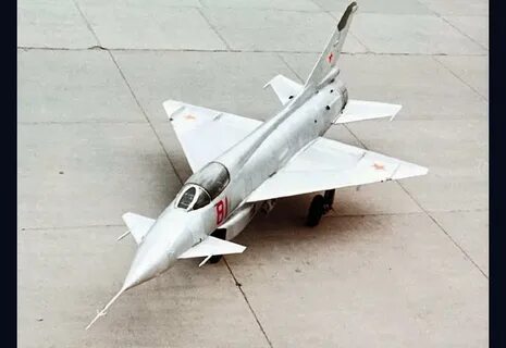 Самолет е 4