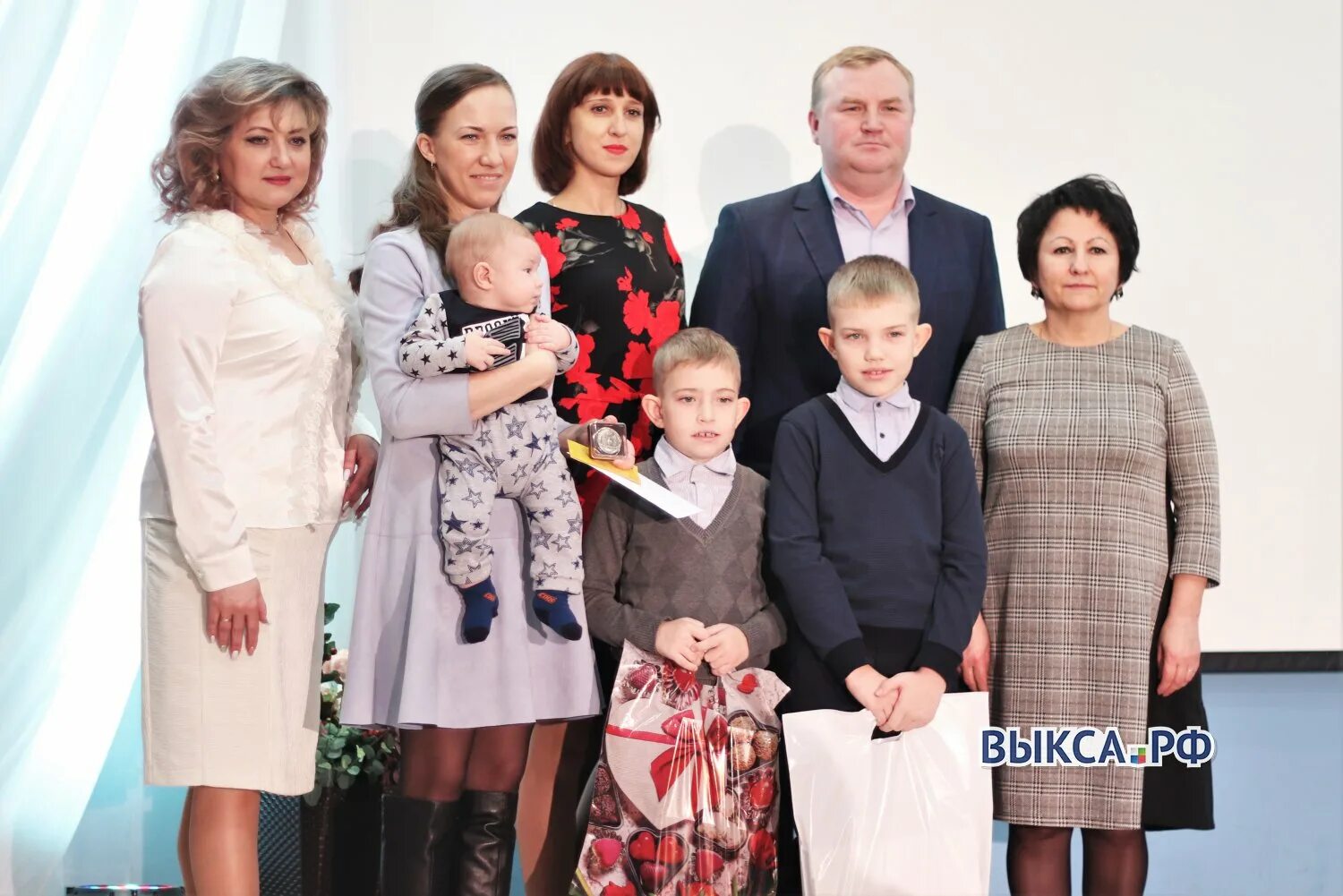 Работа загса выкса. Выкса семья. загс выкса. многодетная семья из выксы.