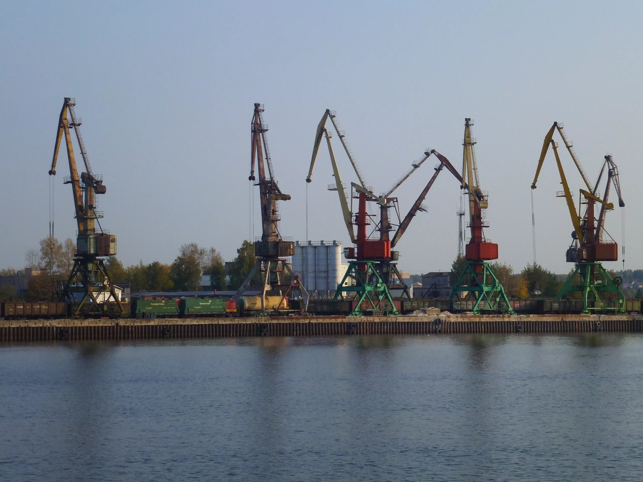 Речной порт череповец. Череповецкий порт официальный сайт. Череповецкий порт. Речной порт череповец. Порт череповец.
