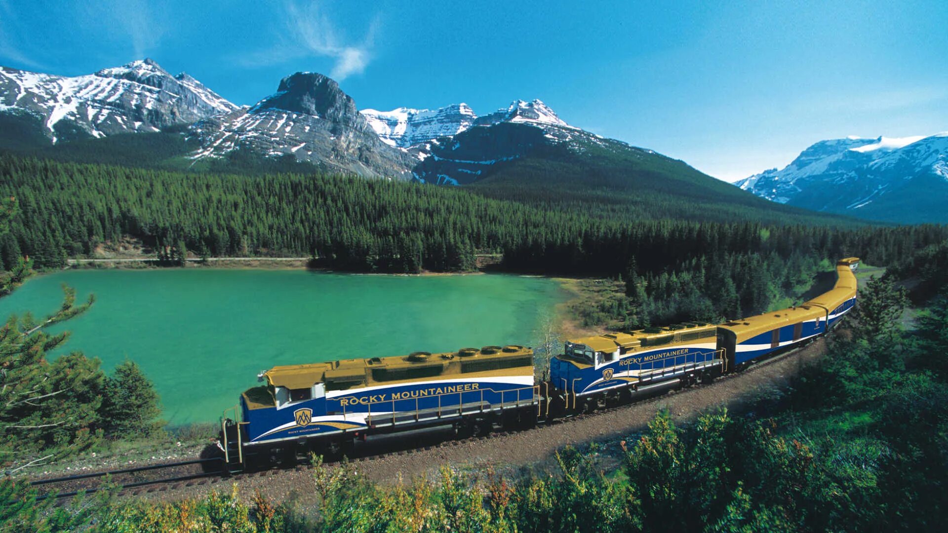 Пути и путешествия. Rocky Mountaineer (Канада). Фломская железная дорога Норвегия. Rocky Mountaineer поезд. Железная дорога в скалистых горах Канада.