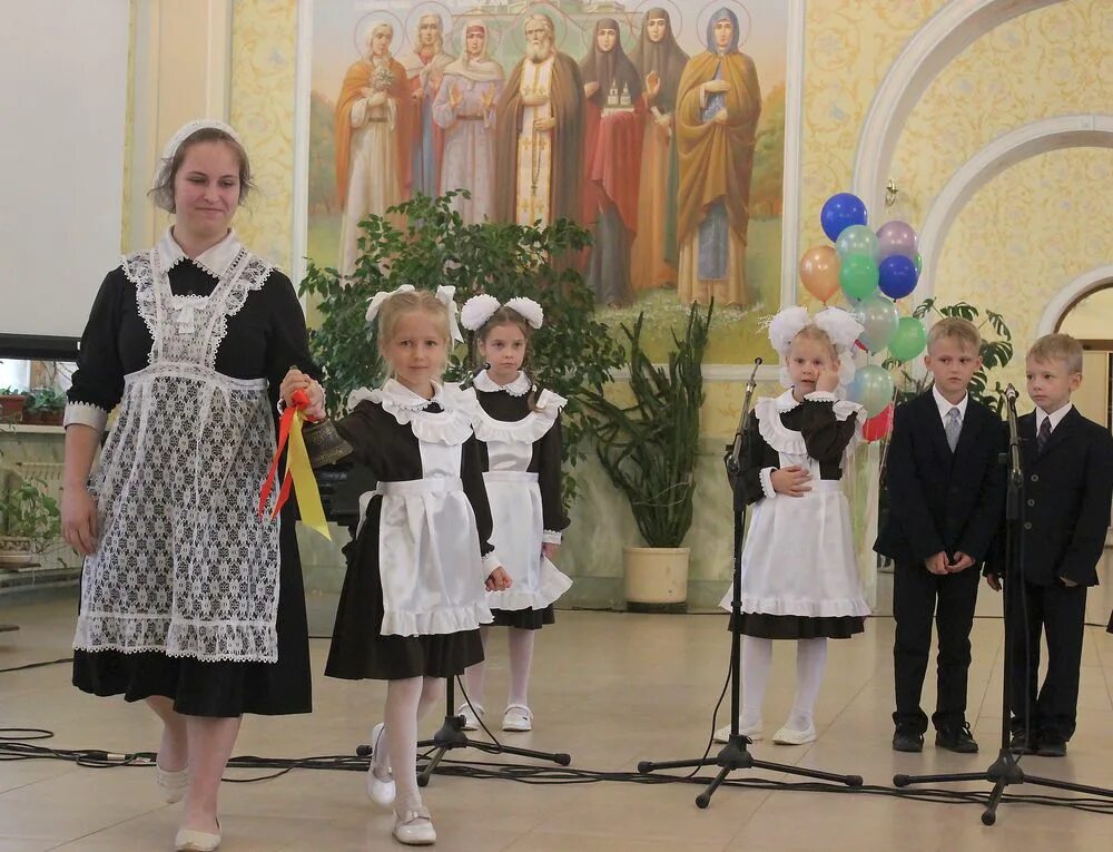 Школа на Сольбе при Николо-Сольбинском женском монастыре. ЧОУ добрая школа на Сольбе. Сольба женский монастырь колледж. Православная гимназия Сольба. Школа добро на сольбе