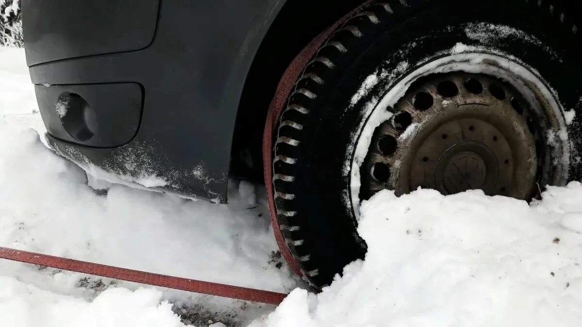 Зимой задние колеса некоторых