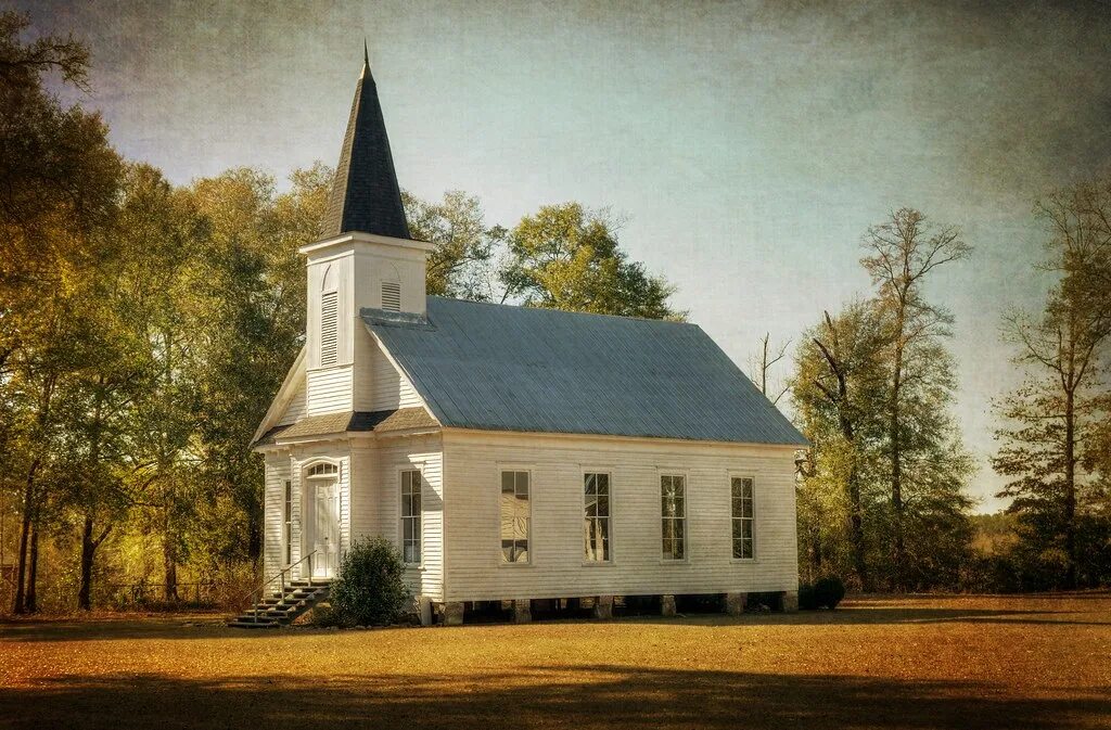 Часовня готхарда майнц. Костел небольшой. Small church. Маленькая средневековая церковь. Церковь с синей крышей.