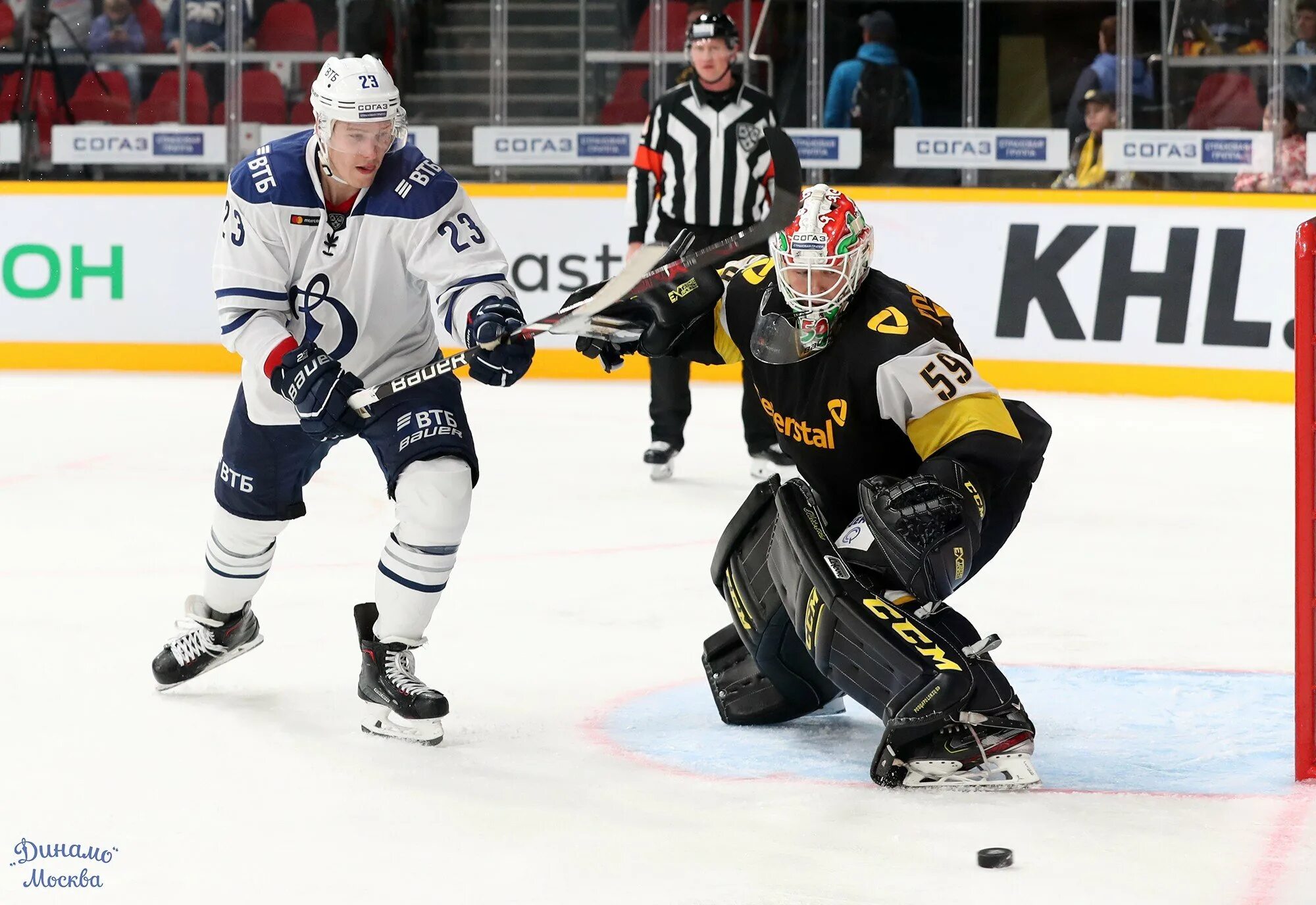 Северсталь динамо москва. Команда северсталь череповец. 13 09 2021 сибирь северсталь. Вегас нхл обои. Северсталь сибирь кхл.