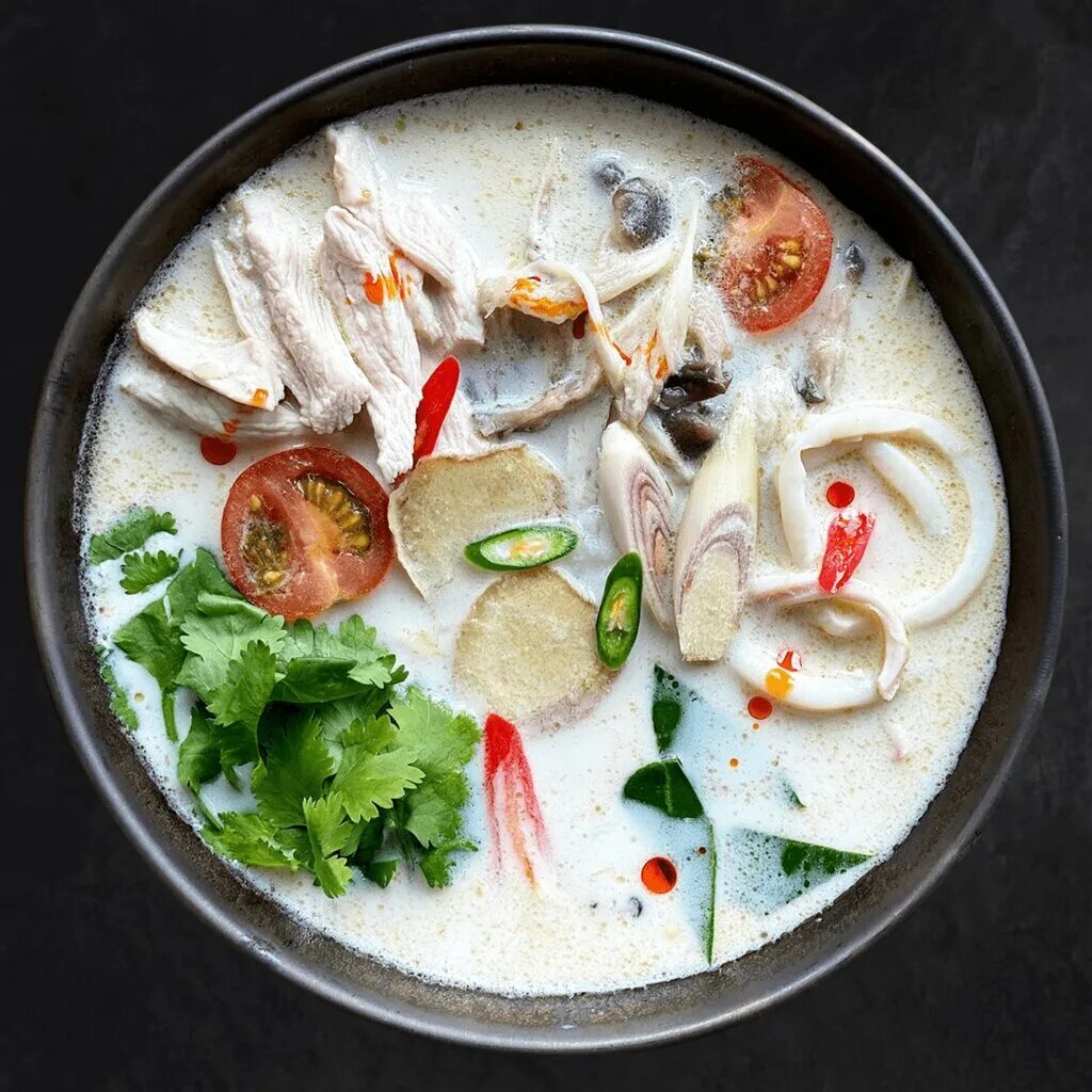 том кха кай укроп. для супа. том кха с курицей. том кха гай суп. том ям и том кха разница.