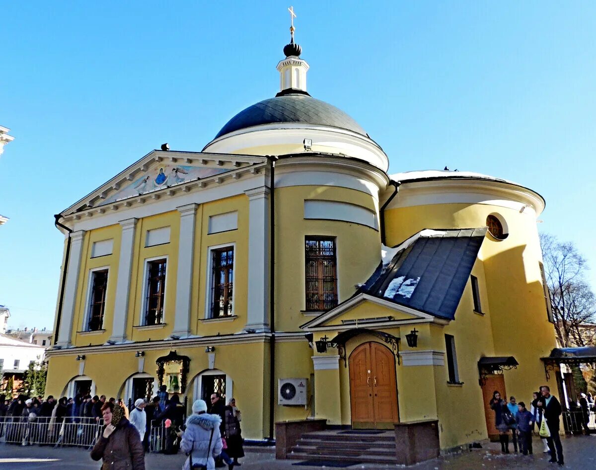 Матронушка московская в москве. Храм Покровский монастырь Матрона Московская. Храм Матроны Таганская. Храм Матроны Московской на Таганке. Таганская 58 Покровский монастырь.