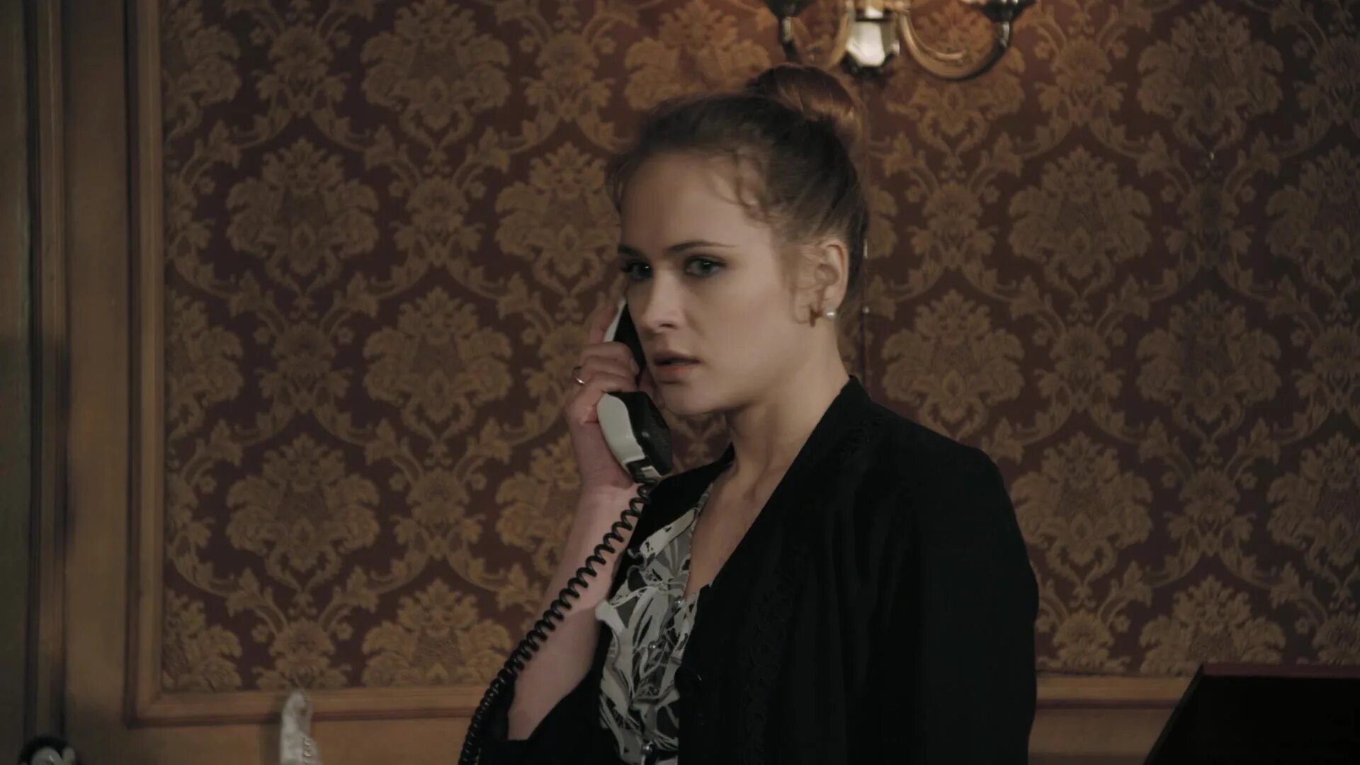 лилия говорова дом с лилиями. лилия говорова дом с лилиями. дом с лилиями мелодрама. дом с лилиями сережа и лиля. дом с лилиями похожие.