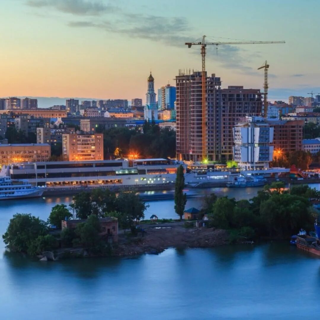 вечерний ростов на дону. ростов сейчас. работа сейчас ростов. храм рождества пресвятой богородицы в ростове-на-дону. осень в ростове на дону.