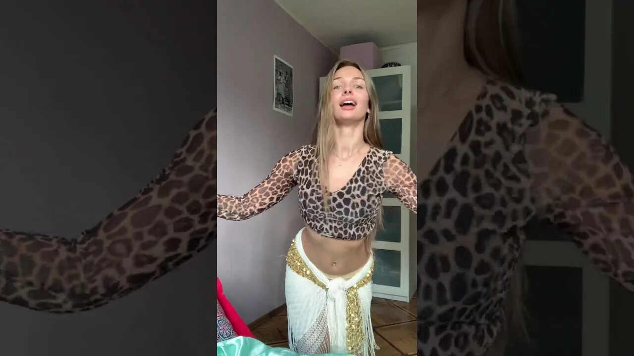 Shik shak shok это. Баландина Шик Шак ШОК. Шик Шак ШОК танец. Shik Shak Shok belly Dance. Mezdeke - Shik Shak Shok.