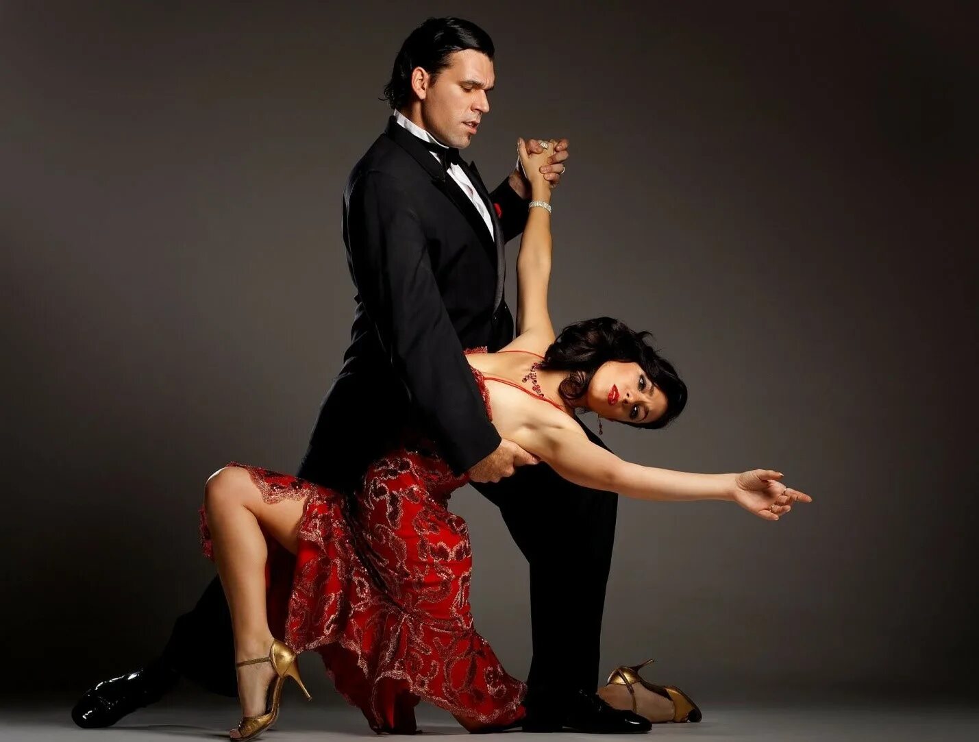 Аргентинское танго. Аргентинский танцор танго. Хавьер Диас Аргентинское танго. Показать красивые танцы