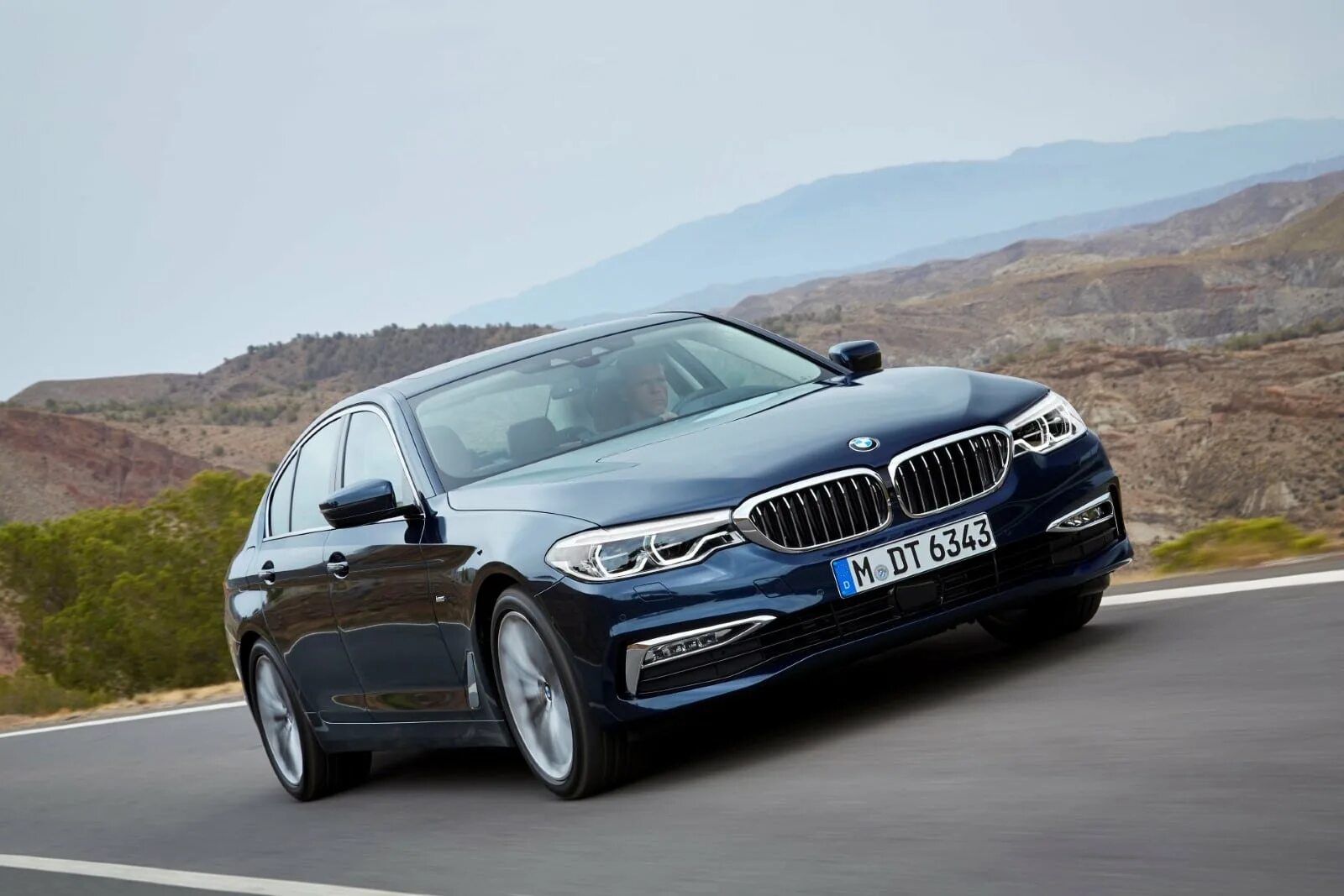 BMW 5 седан g30. БМВ 530 XDRIVE. BMW 5 g30 Luxury line. BMW g30 2016