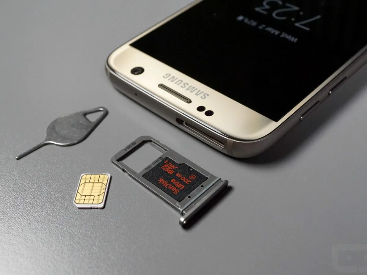 Как установить вторую симку. Samsung Galaxy s8 2 SIM Card Slot. Самсунг галакси а 6 слот для сим. Самсунг а 5 слот для сим. Samsung Galaxy s7 Симка.