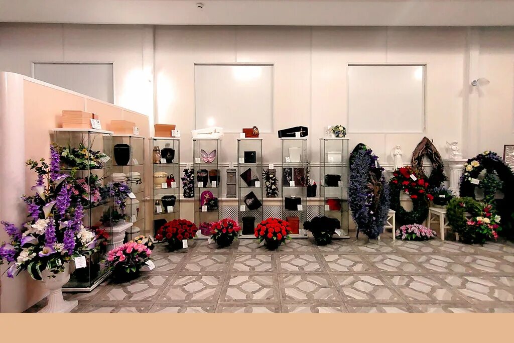 ритуальные услуги санкт петербурга. похоронный магазин. дом ритуальных услуг. похоронное бюро. бюро ритуальных услуг мем.