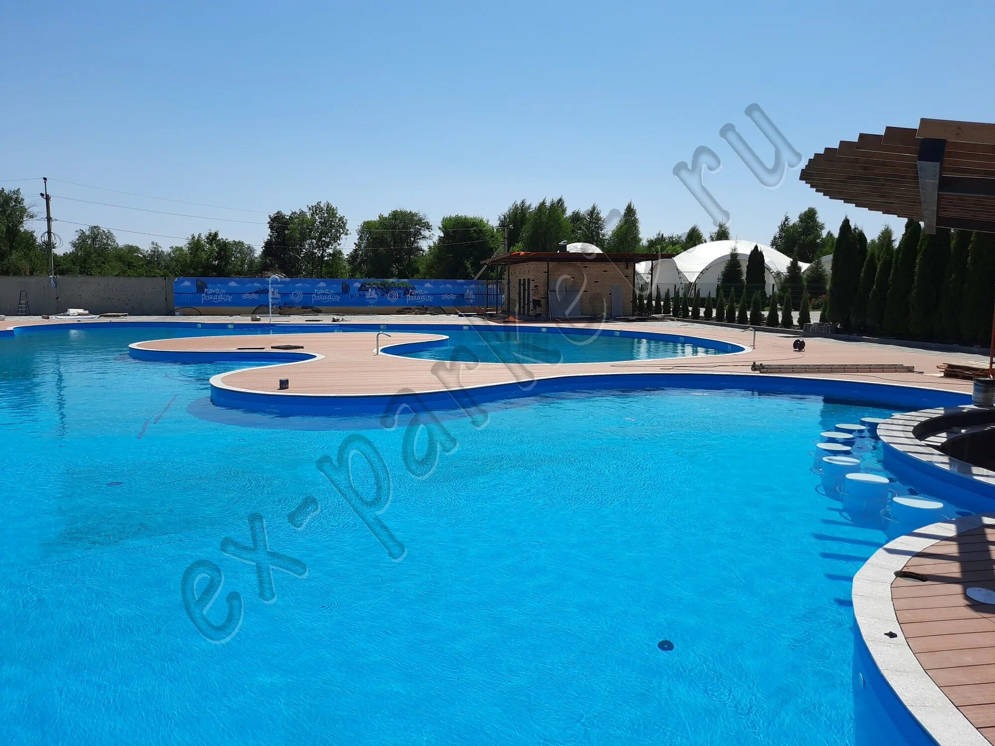 Нова paradise. Парк отель парадиз энгельс. парк-отель новый век энгельс бассейн. аквакомплекс нова парадайз парк отель новый век. новый век энгельс бассейн парк-отель официальный сайт.