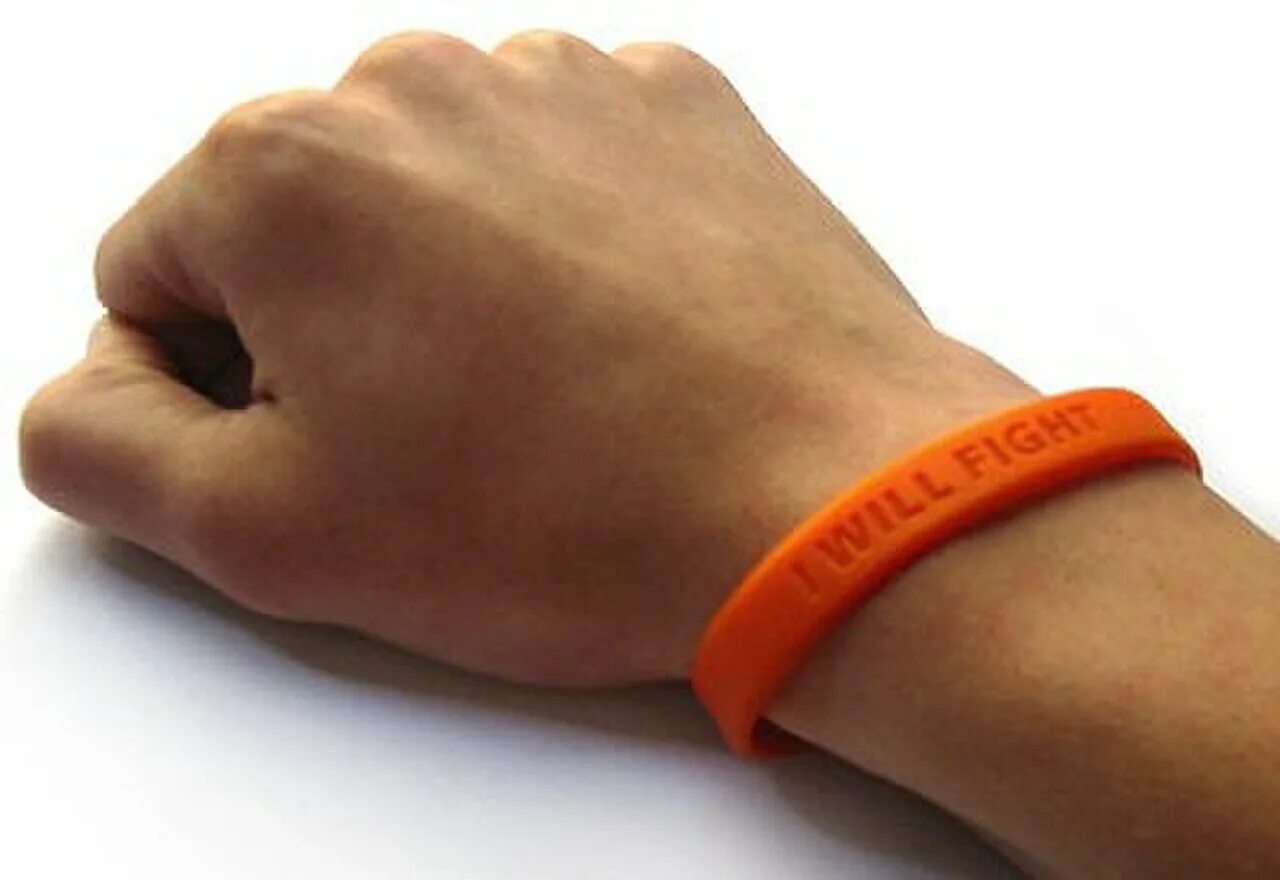 Силиконовый браслет оранжевый. Wrists. 100 Acre Wrist. Wrist Rubber Band on hand. Wristbands users