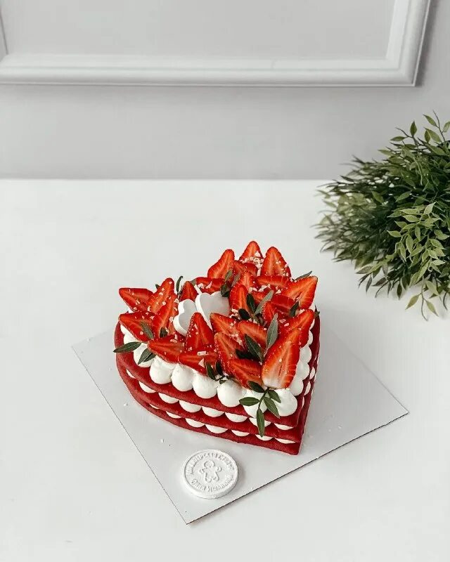 Юлия ишанина торты. Eslingen cake shop. Лазанья из капусты. Торт мой. Мастер класс кондитера эстетика.