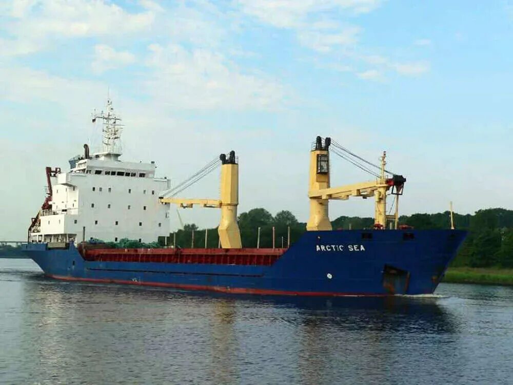 Арктик спирит судно. Круизное судно sea spirit. Arctic spirit судно. Арктик спирит судно. Арктик спирит судно.