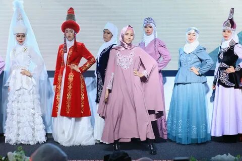 YouTube желісінде студент мұғалімді жыныстық қатынасқа азғырды.