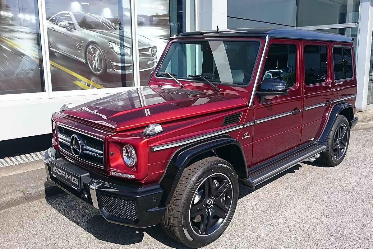 Красный гелендваген. Mercedes benz g63 amg красный. гелендваген g65 красный. mercedes g63 amg brabus с красным. гелик g63 красный.
