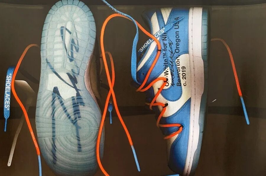 Как завязывать найки данки. Nike Dunk off шнуровка. Futura Nike Dunk Low. Шнуровка для Nike Jordan Dunk. Off-White ™ x Futura Laboratories Nike Dunk Low.
