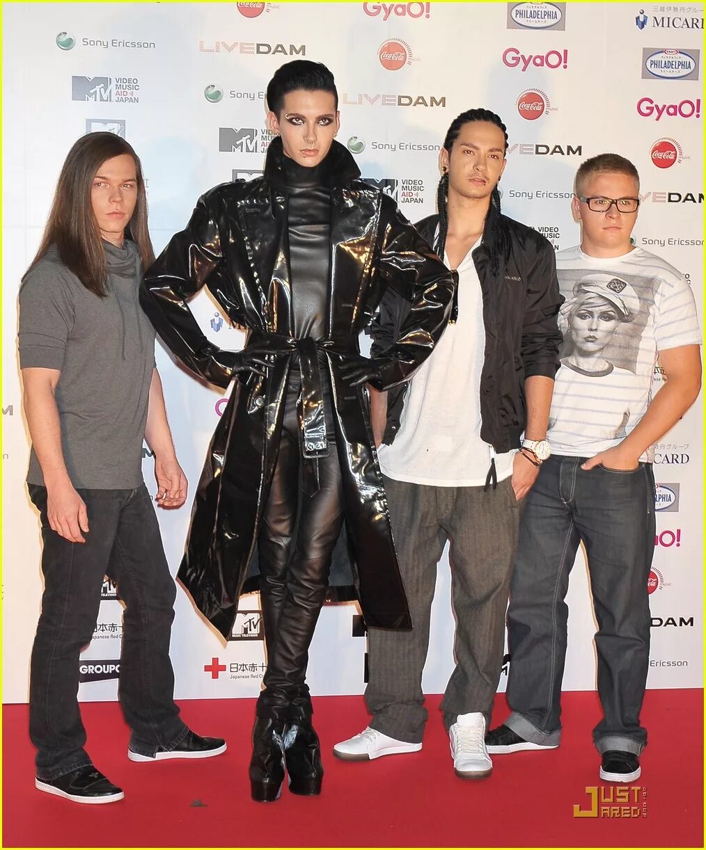 группа tokio hotel 2021. токио хотел группа сейчас 2022. токио хотел сейчас 2023. Tokio hotel bill. токио хотел 2021.