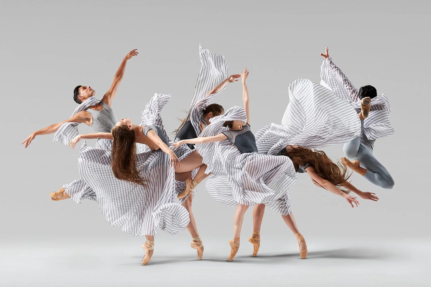Джаз модерн танцоры. Много разных танцев. Джаз-танца модерн-джаз. Современная хореография. Современная хореография.
