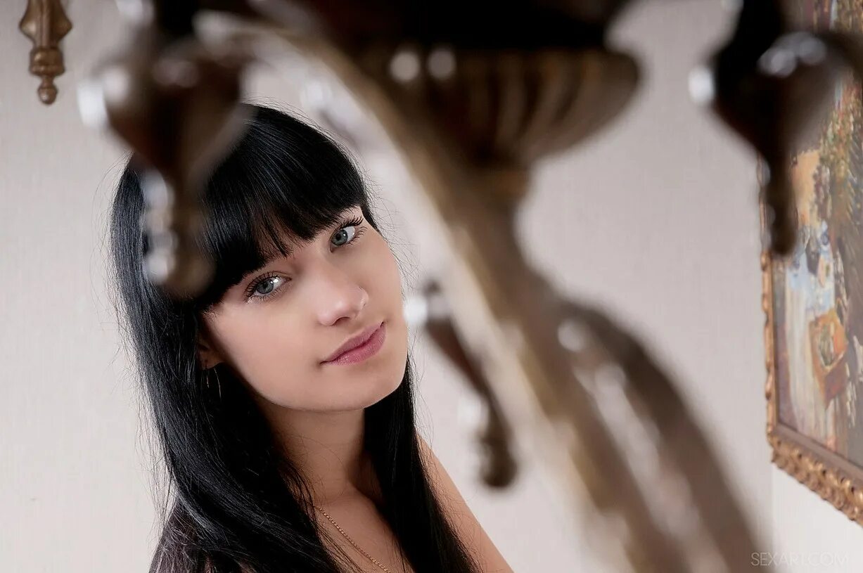 3 июня ангела е. Крепи ангелс ред рок кристина. Девушка брюнетка с кроликом. Angel e. Giovanna e angel.