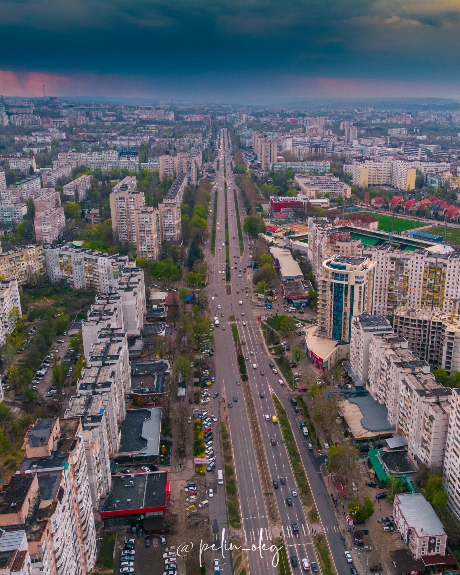 Молдавия столица Кишинев. Кишинев центр города. Чисинау Молдова. Кишинёв Сити. Название кишинева