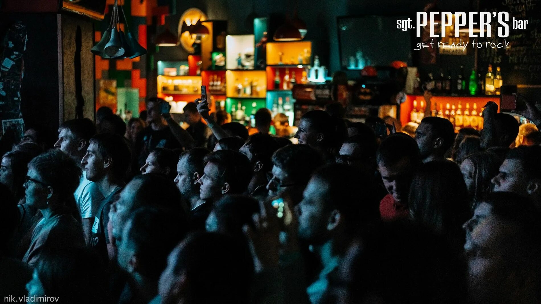 Белки на Акации Акустика @Sgt. Pepper's Bar - Фотография 1 из 80 ВКонтакте
