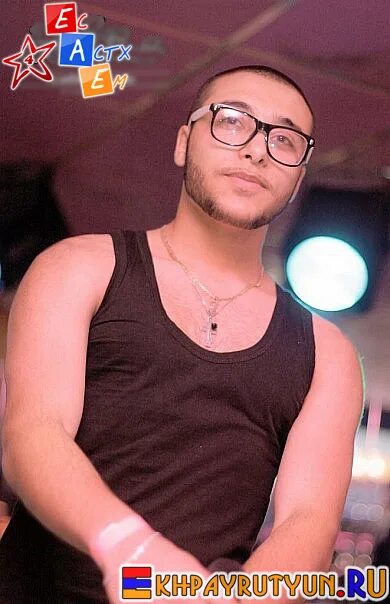 Группа гарика сукачева. Блоггер игорь васильевич. Гарик кричевский 2022. Гарик сукачев группа 2020. Гарик сукачев в очках.