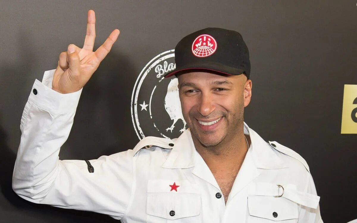 Tom Morello. Том Морелло 2021. Том Морелло 1989. Том Морелло Rage against the Machine.