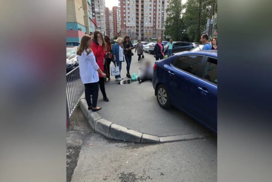 Наезд на тротуар. Наезд на тротуар