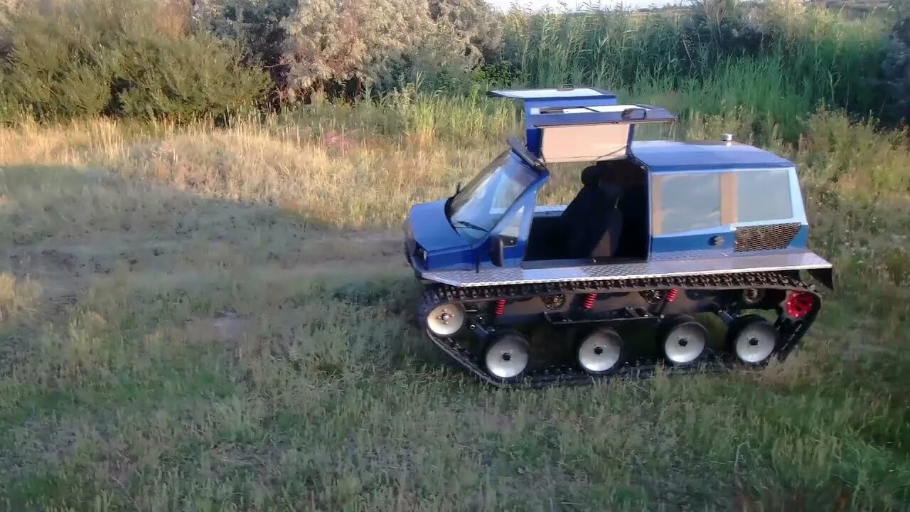 Full tracked