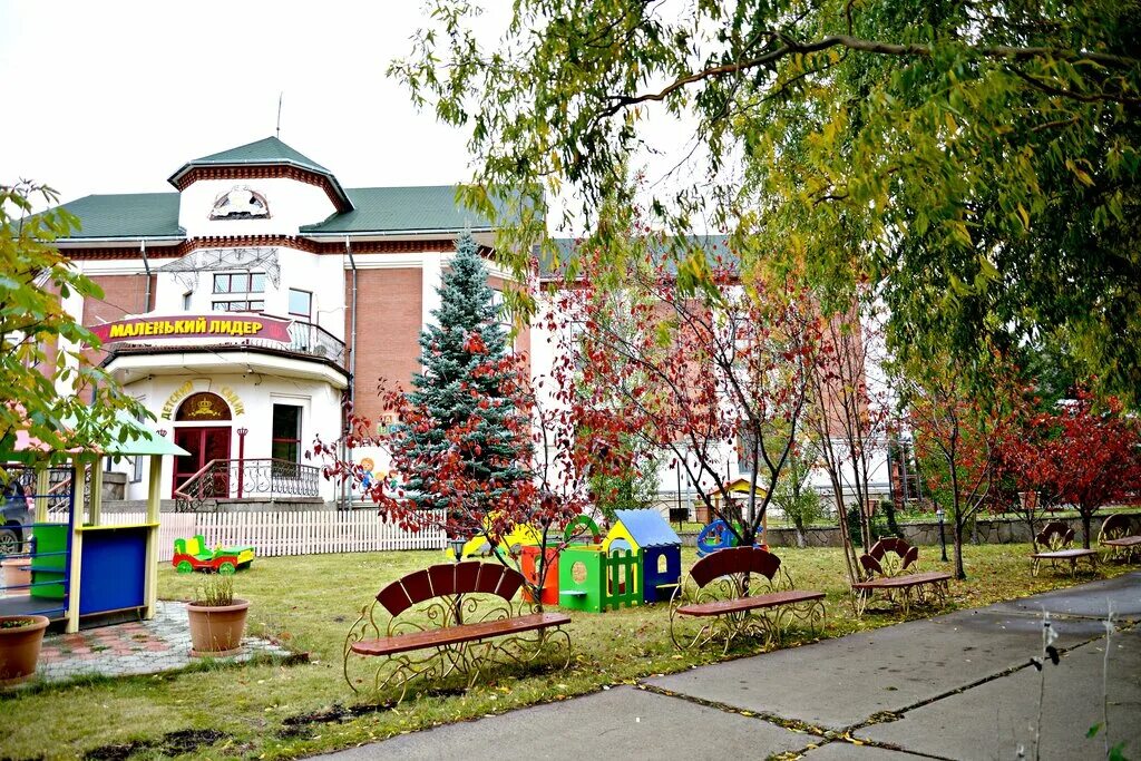 детский карусель в садике. детский сад 55 челябинск яблочкина. 351 детский сад челябинск. 429 садик челябинск. челябинск пионерская 11 садик.