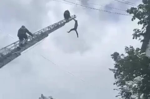 Упал с высоты