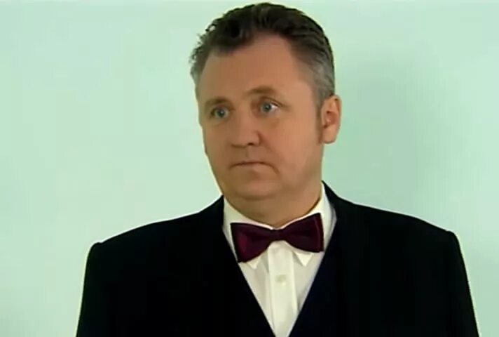 Валентин олегович толмачев фото Зомбоящик против Валентина Коновалова