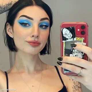 Julia molligan