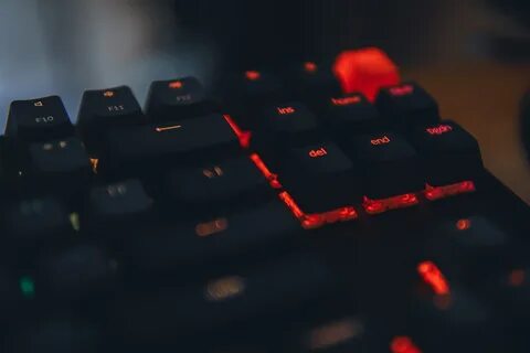 Красные обои на клавиатуру