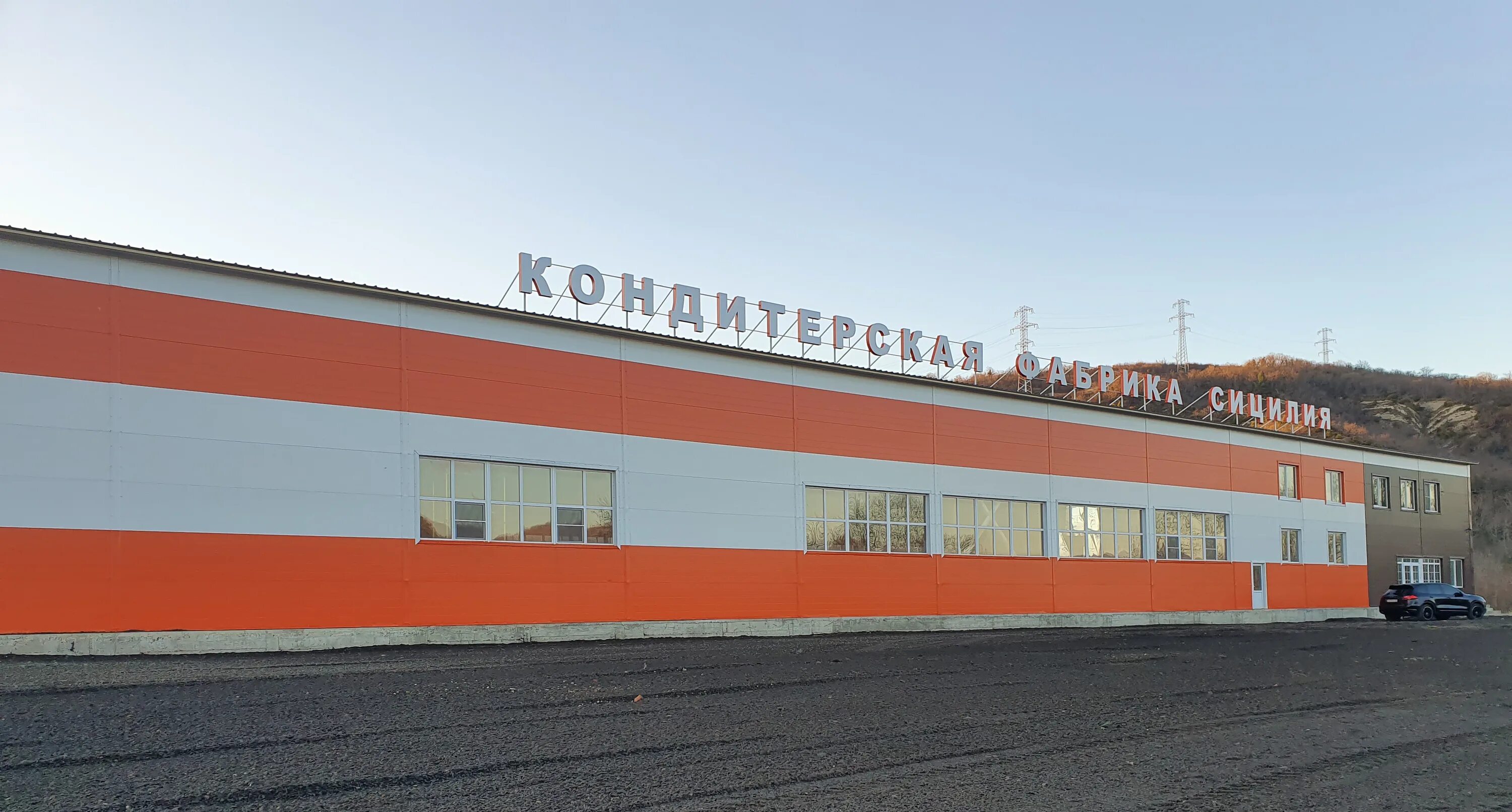 Кондитерская оскар в палермо. Джубга, фабрика сицилия. Хлебопекарня итальянская. Кондитерская сицилия джубга. Пастичерия секко десерт.