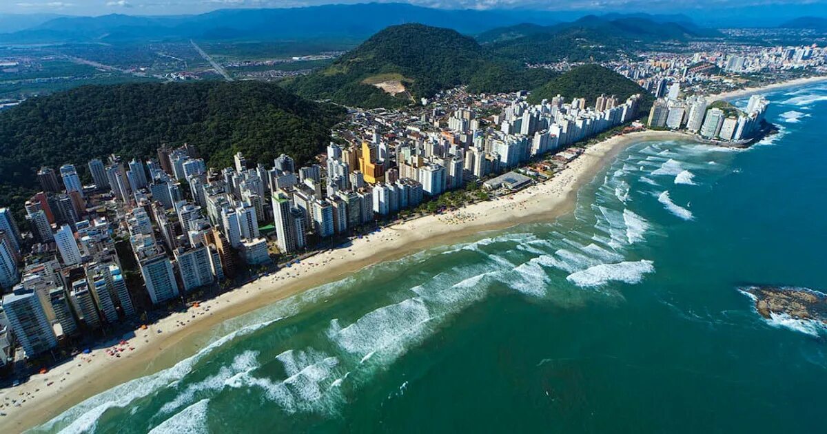 Самые крупные города бразилии. Сан-Паулу Бразилия. Гуаружа Бразилия. Гуаружа Сан-Паулу Бразилия. Сан Паулу Рио де Жанейро.