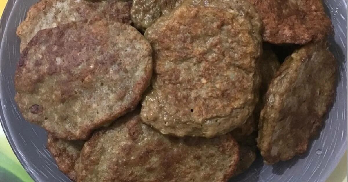 Оладьи из печени куриной пышные на сковороде. Оладьи из печени. Оладьи из печени куриной пышные на сковороде. Оладьи из печени куриной пышные на сковороде. Оладьи из печени фото.