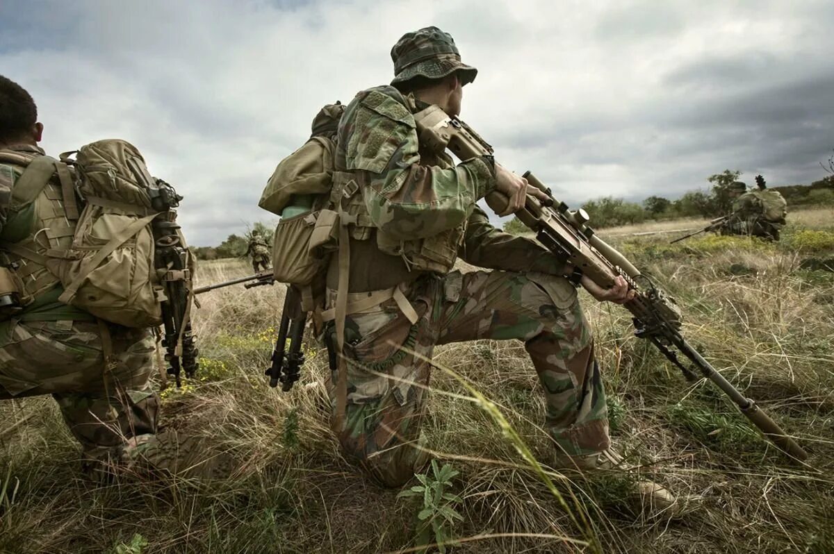 Тактика фото. Тактика фото. Спецназ black multicam. Экипировка спецназа ссо рф. Тактика фото.