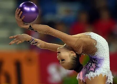 Литердсіз гимнаст қыздар